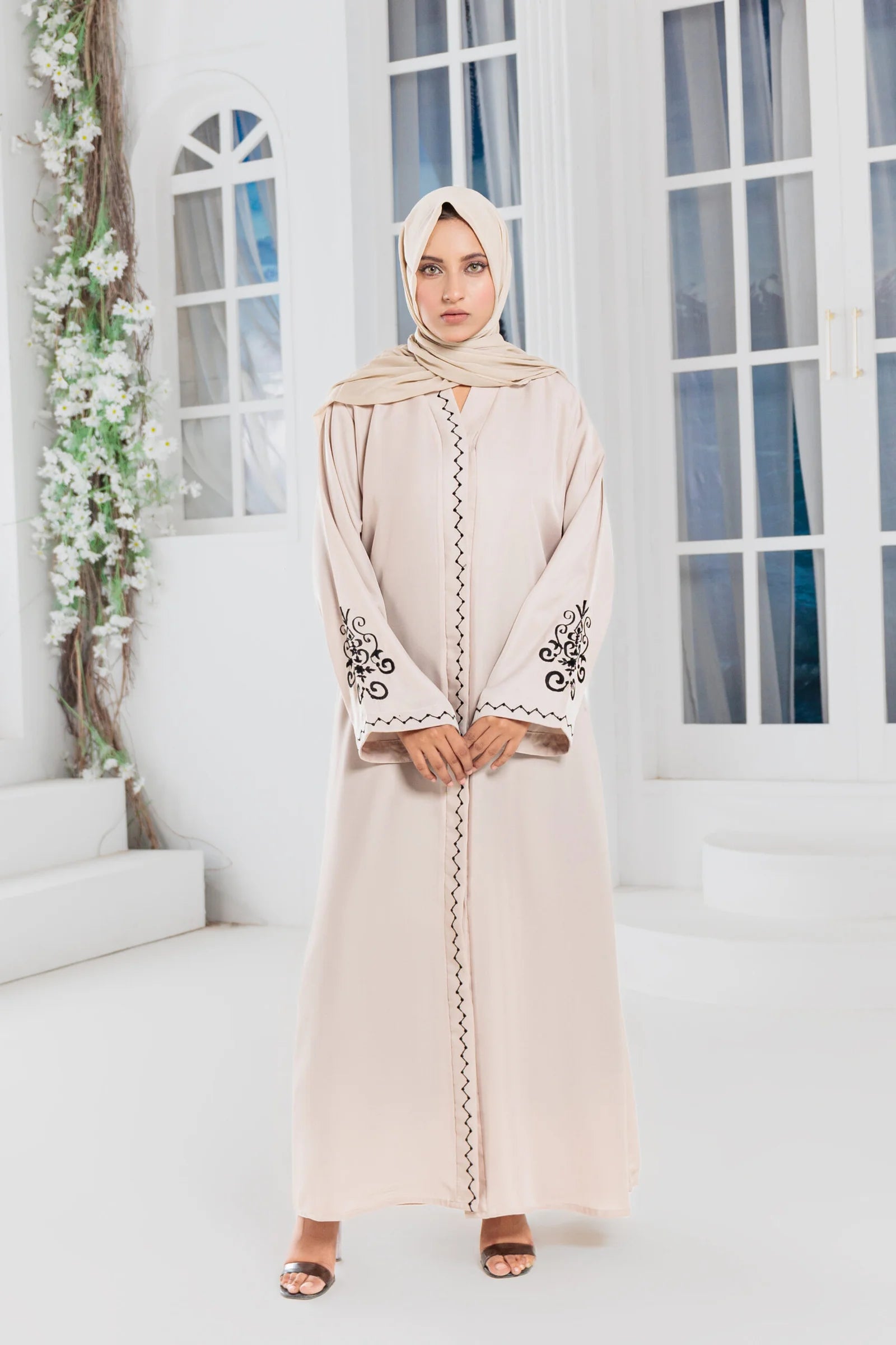 Duhr Abaya