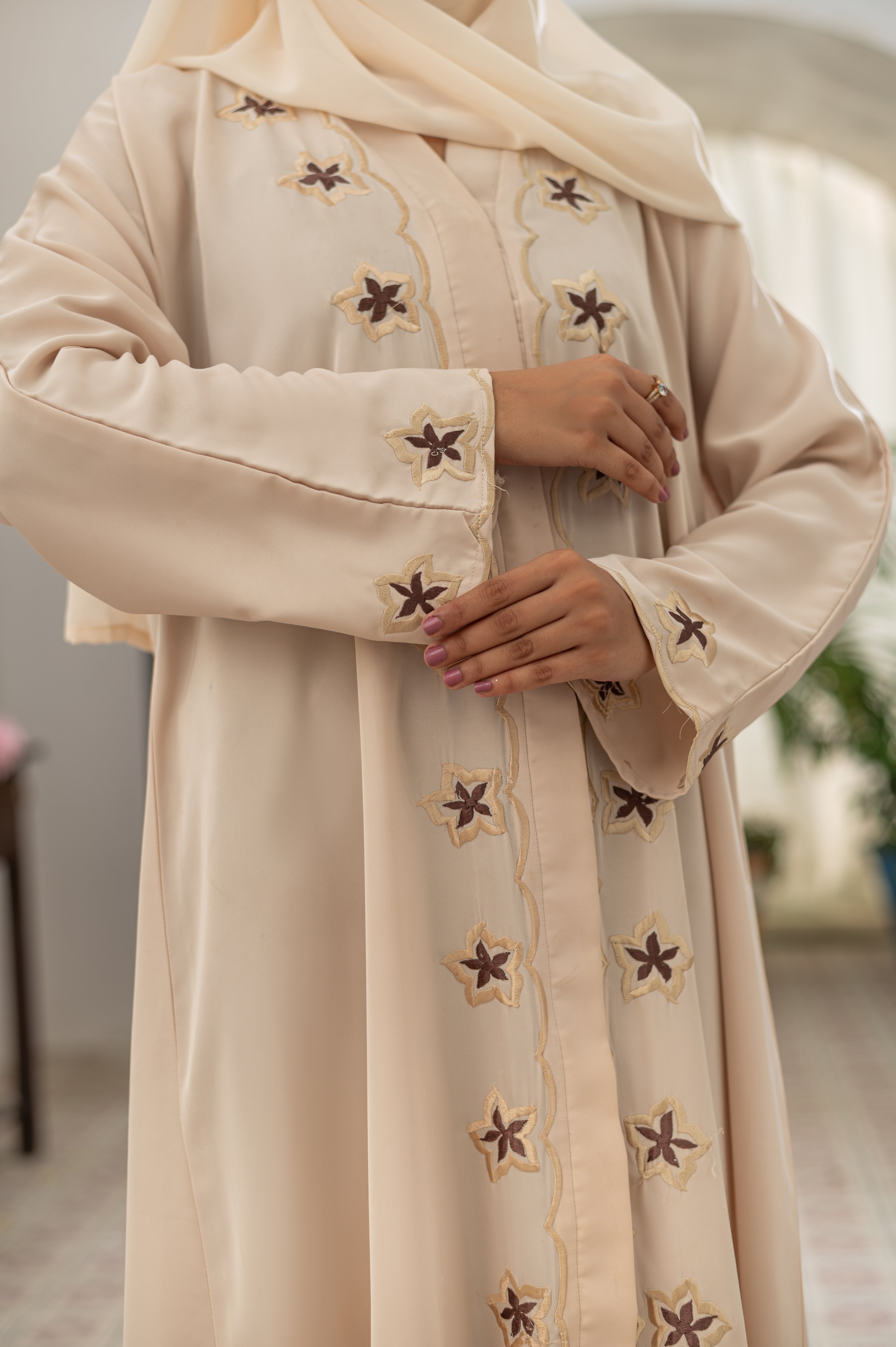 Farah Abaya